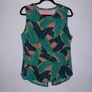 Xersion women’s size large Tank Top slit back green blue pink